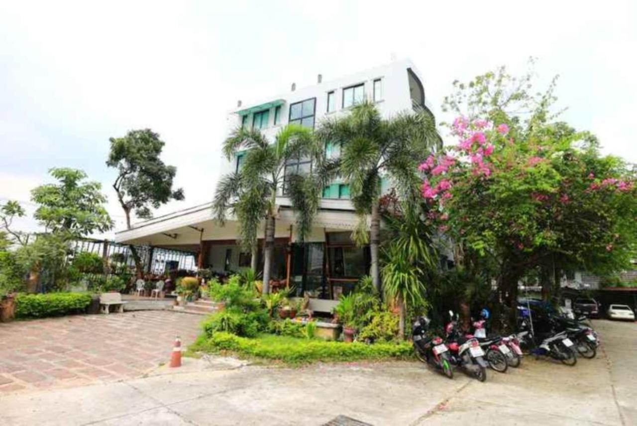 Platinum Place Bangkok Exterior foto