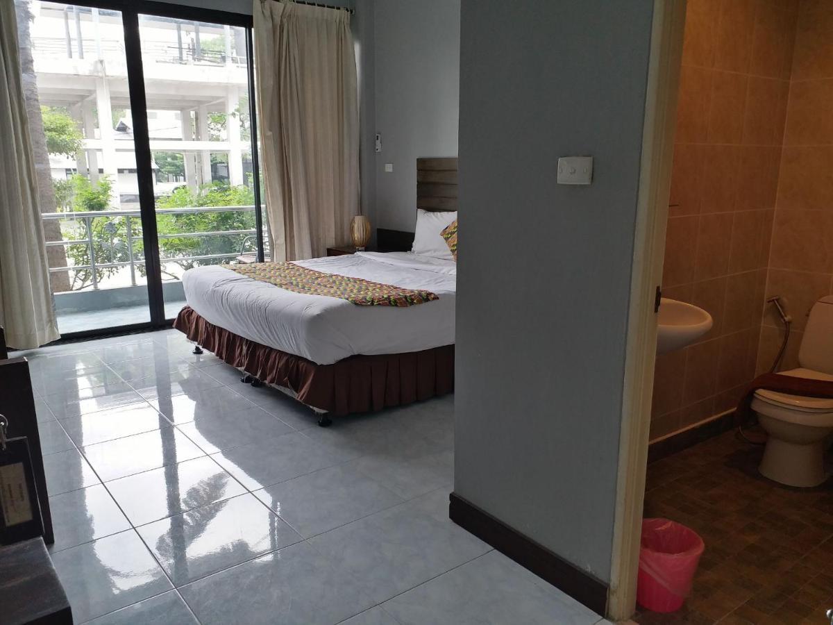 Platinum Place Bangkok Exterior foto